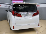 バックガイドモニターで、後方を確認しながら安心して駐車することができます。運転初心者も熟練者も必須の機能ですよ!