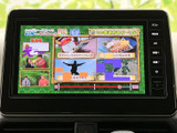 テレビ番組を画面で視聴できる装備です。停車中の休憩時間などに映像を楽しめるため、待ち時間も車内で快適に過ごせます。画面表示も見やすく、身近に活用できます。