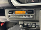 フルオートエアコンで1年中車内は快適!