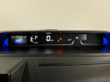 【メーターパネル】シンプルなデザインのメーターパネルは視認性が良く、必要な情報を運転手に分かりやすく伝えてくれます♪