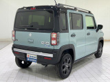 4WD!急な下り坂で、自動的に車速を低速にコントロールする「ヒルディセントコントロール」&滑りやすい路面で空転車輪にブレーキをかけ空転していない車輪に駆動力を集中させる「グリップコントロール」を装備!