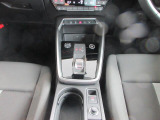 見た目に美しく、そして機能的でもあること。これこそがAudiのインテリアの伝統です。