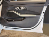 【BMW認定中古車】BMWのご購入はぜひBMW正規ディーラーで!メーカー基準の納車前点検整備を全車実施。規定整備を実施された車両にのみ付帯出来る全国保証。