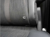 ◆ISOFIX◆シートベルトいらずでチャイルドシートと固定金具を連結するだけでガッチリ固定できます。