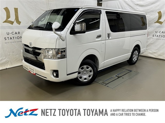 トヨタ ハイエースバン 