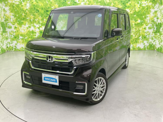N-BOXカスタム L ターボ 4WD 