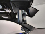 ☆BMWのルームミラーには自動防眩機能が備わっております。後続車のヘッドライトの明るさで幻惑されるのを防止☆