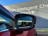 後側方から近づく車を検知すると△マークが点灯してお知らせしてくれるので、車線変更の際などの周囲確認に大変便利です(^O^)