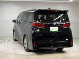最大3年先まで延長可能なロングラン保証&alpha;(有料)もご用意しております。無料保証期間1年に安心をプラスする、1年または2年の延長保証がお選び頂けます。もちろん、走行距離は無制限です。