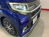 中古車をお選びいただく際に気になる走行距離や修復歴などに加えてキズ・凹みの有無・状態や消耗品の交換、今までの整備状況が &ldquo;ダイハツ認定中古車カルテ&rdquo;でわかります。