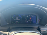【スピードメーター】メーターがシンプルで見やすく運転しやすいですね!