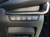 各種スイッチ類はこちらにレイアウトしています。