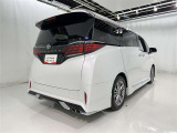デザインも上質で人気のお車です!