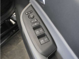 ◆パワーウィンドウスイッチ◆運転席から全席の窓の開閉操作を行うことが出来いつでも換気ができます!