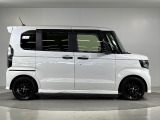 ■納車前に法定点検を実施いたします。整備料金、消耗部品代は車両本体価格に含まれております。Honda車に精通した弊社サービススタッフによる整備を実施いたします