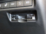 ETC車載器付きです。高速道路の料金所もスムーズに通過できます。