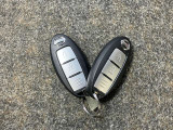 【インテリジェントキー】広い駐車場でどこに止めた分らない時!リモコンスイッチボタンを押すとクルマがピッと音とハザードランプで応えてくれます!