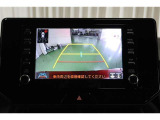 安心のバックモニターガイドがあって、夜間でもよく見えます。事故を未然に防げて安心です。