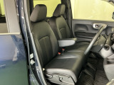 当車両は、次のお客様に気持ちよくお乗りいただくため、専門スタッフによる【徹底シートクリーニング】を施工済みです!