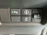 運転席から操作しやすい各種スイッチ
