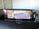 360&deg;ビューモニターを搭載しています。コーナーセンサーと合せてお使いいただくことで、安全、安心にお車の取り回しを行っていただけます。