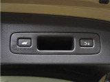 ◆予約機能付きパワーテールゲート◆キーや運転席のボタン、ハンズフリー機能など多彩なアクセスで自動開閉できます。