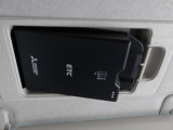 マツダ純正スマートインETC装備!サンバイザーの裏に車載器をスッキリ収納!ワンプッシュでETCカードの出し入れも簡単にできます。