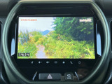 画面にテレビ映像を表示でき、停車中の待ち時間も楽しみが広がります。視認しやすい大きさの画面で、映像を楽しみたいときに便利な装備です。利用時は停車してご視聴ください。