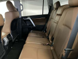 ゆとりある広々とした車内空間は、ドライブを始め買い物やレジャーなど、幅広く活躍します。一人でもみんなとでもお出かけを楽しみましょう!