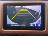 バックでの駐車が苦手な方や運転にあまり自信のない方でも後方の視界をしっかりサポート。安心して車庫入れが出来るバックカメラを装備しています!