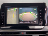 アラウンドビューモニターは前方や側面を映し出すことも可能ですので発進時の確認や幅寄せ離合時などにとても便利です。