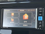 目的地の検索画面には、名称や住所など複数の入力方法が表示されています。画面上の案内に沿って選べるため、目的地を探す際にも操作の流れを把握しやすい仕様です。