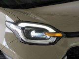 高輝度で点灯速度が速く、消費電力の少ないLEDヘッドランプを搭載しています!燃費向上に貢献する明るいランプです♪おクルマやご購入手続きについてご不明な点がございましたら、お気軽にお問合せくださいませ!