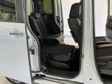 当店での販売車両は、車検整備はもちろん、車検残ありの車両でも点検整備をしっかり終わらせてからお客様へ引き渡し致しますので、安心してご購入いただけます♪