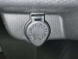 シガーソケット用の充電器が使用可能です!