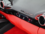 パッセンジャーディスプレイを装着しております。助手席の方とも運転の楽しみを共有して頂けます。