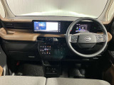 見晴らしのよさ、乗り心地のよさ、安定した走り。運転のしやすさがストレスを軽減して、ドライブがもっと楽しくなります♪