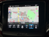 ●純正ナビ:一体感のあるナビは、高級感ある車内を演出してくれます。オーディオ機能も充実しておりますので、運転もより楽しめます♪