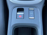 パーキングブレーキはもちろん電動
