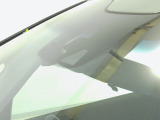 ホンダセンシング搭載。誤発進抑制機能・路外逸脱抑制機能・歩行者事故低減ステアリング・車線維持支援システム・先進車発進お知らせ機能など多彩な先進安全機能でより安全で快適なドライブを支援します。