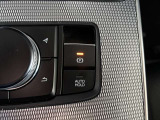 電子パーキングブレーキ、オートホールド機能を搭載しています
