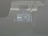 【ドライブレコーダー】安全運転をしていても避けられない事故もあります。しかも相手の主張と違う&hellip;なんてシーンでもドライブレコーダーがあれば安心!ドラレコは冷静に見つめていますよ。