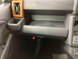 納車前にはプロのメカニックが、各部の点検を行います。ディーラーにしか出来ない品質、そしてサービスできっと満足していただけると思います!