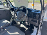 国産車・輸入車問わずお車の事ならお任せ下さい。車検・一般整備・鈑金塗装からレンタカーまであなたの車のより良いパートナーになれるはずです。初めてのお客様も大歓迎、スタッフ一同ご来店お待ちしております。