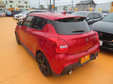 左後ろからの画像です!日々お買い得車両続々入庫しております!