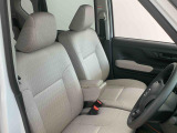 ダイハツ沼津販売の認定U-CARは新車メーカー保証に準じた1年間無償の「まごころ保証」が付いています。また認定車以外でも3ヶ月又は5000kmの保証が付いているのでリーズナブルなお車も安心です。