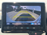 バックでの駐車が苦手な方や運転にあまり自信のない方でも後方の視界をしっかりサポート。安心して車庫入れが出来るバックカメラを装備しています!