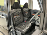 【運転席・助手席】内装ルームクリーニング済みです。しっかり綺麗にしていますので、是非、お確かめください。車に自信があるからこそ、是非一度ご来店頂き内外装も見てもらえると幸いです。