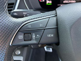 最新鋭の自社整備工場にて、車検・点検は勿論の事、あらゆるご要望にお応えすべく輸入車ディーラーならではの最新のコンピューターシステムとベテランの整備士がバックUP!
