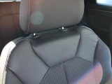 Audi正規ディーラーが高品質をお約束。高度な訓練・教育を受けたAudi専任メカニックが、100項目にもおよぶ精密な点検を実施いたします。すべてをクリアしたAudi車だけが、あなたのお手元に届けられるのです。